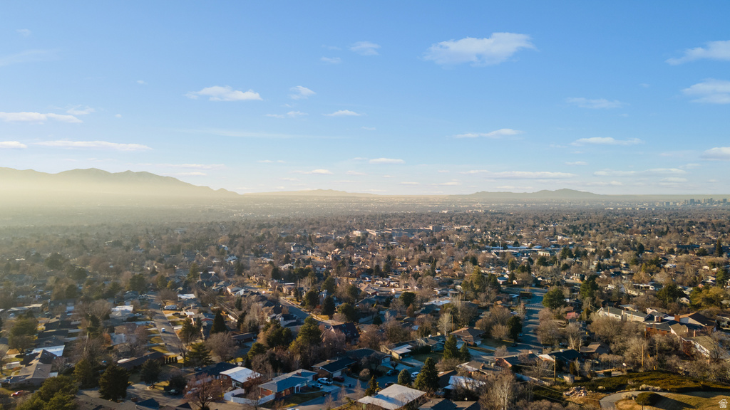 3020 E MIDDLETON WAY Holladay, UT 84124