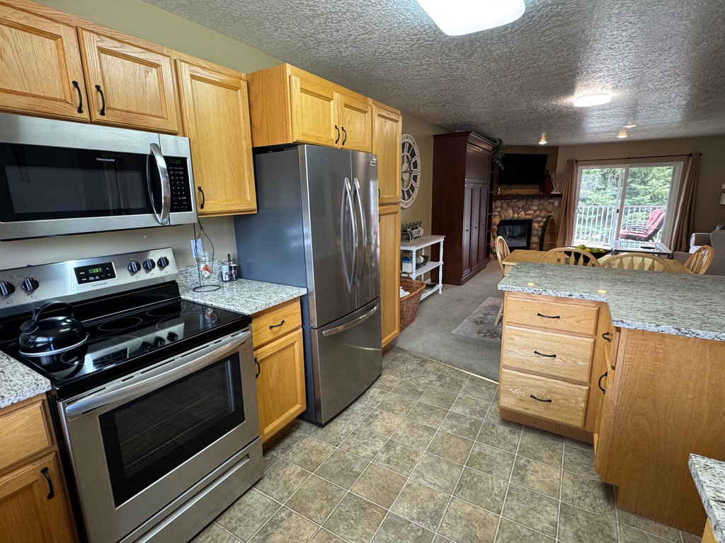 815 N HARBOR DR #201 Garden City, UT 84028