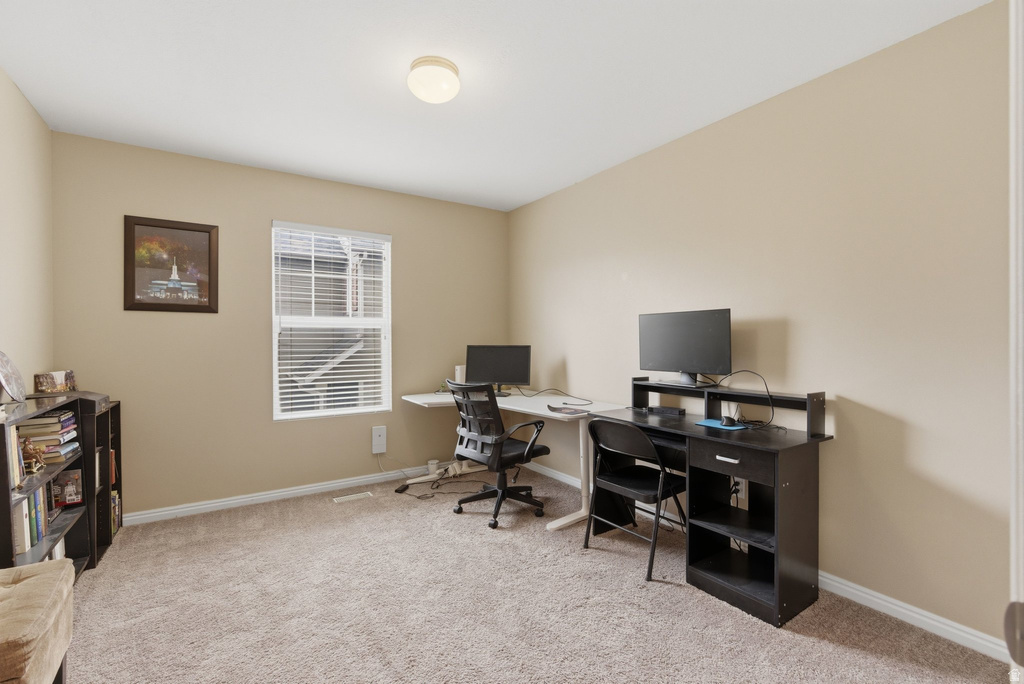 13534 S SKIPPERLING LN Riverton, UT 84096