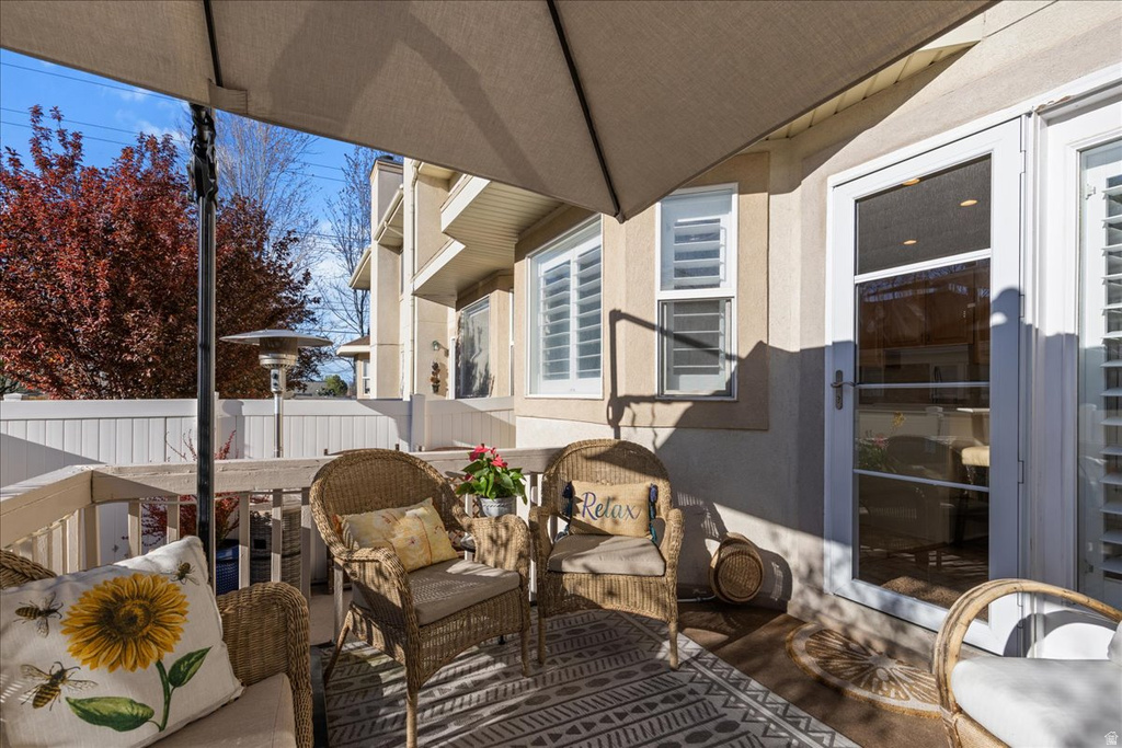 7824 S SEQUOIA TREE LN Sandy, UT 84094