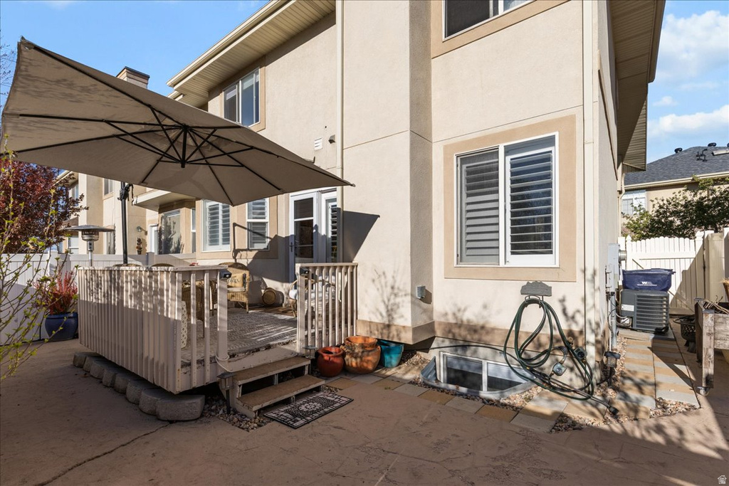 7824 S SEQUOIA TREE LN Sandy, UT 84094