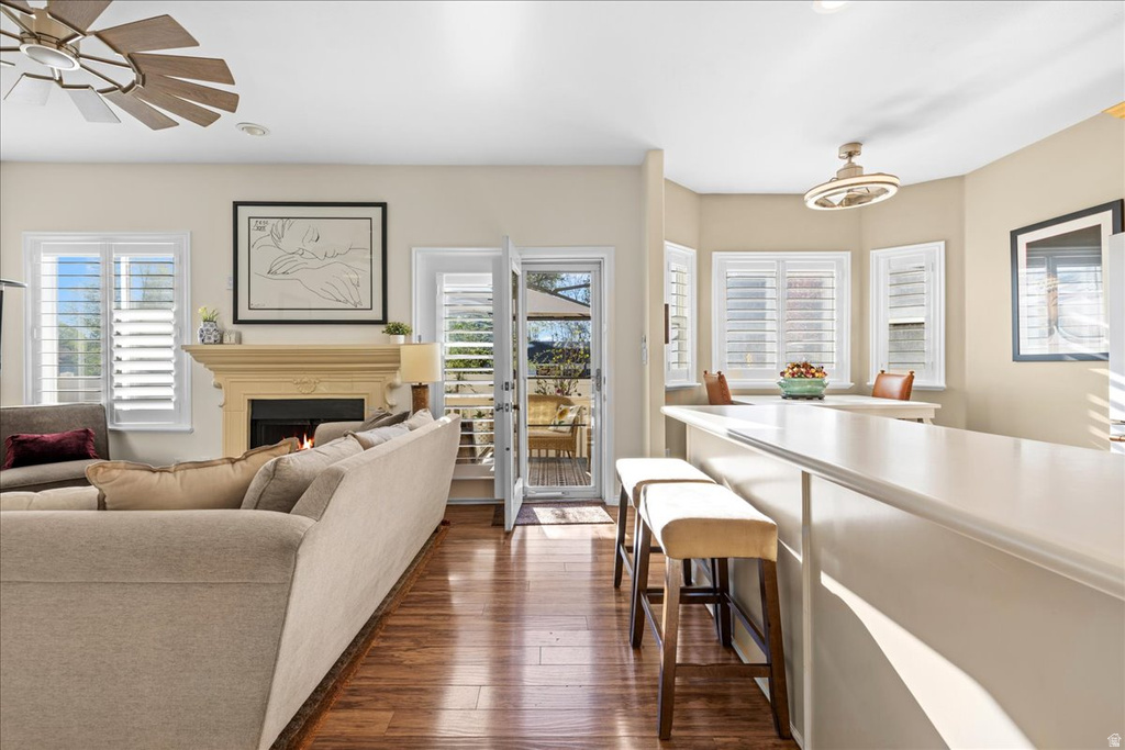 7824 S SEQUOIA TREE LN Sandy, UT 84094