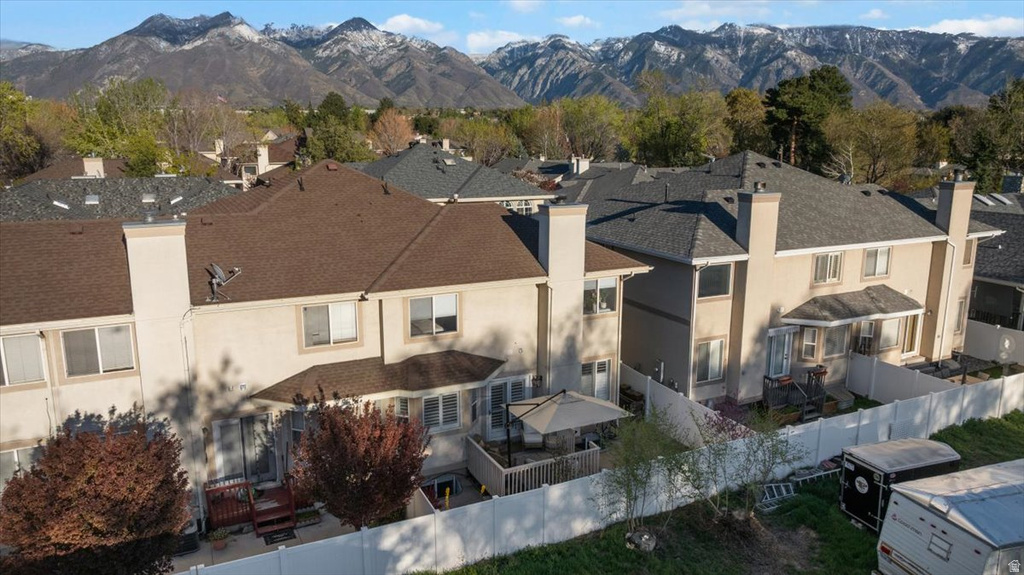 7824 S SEQUOIA TREE LN Sandy, UT 84094