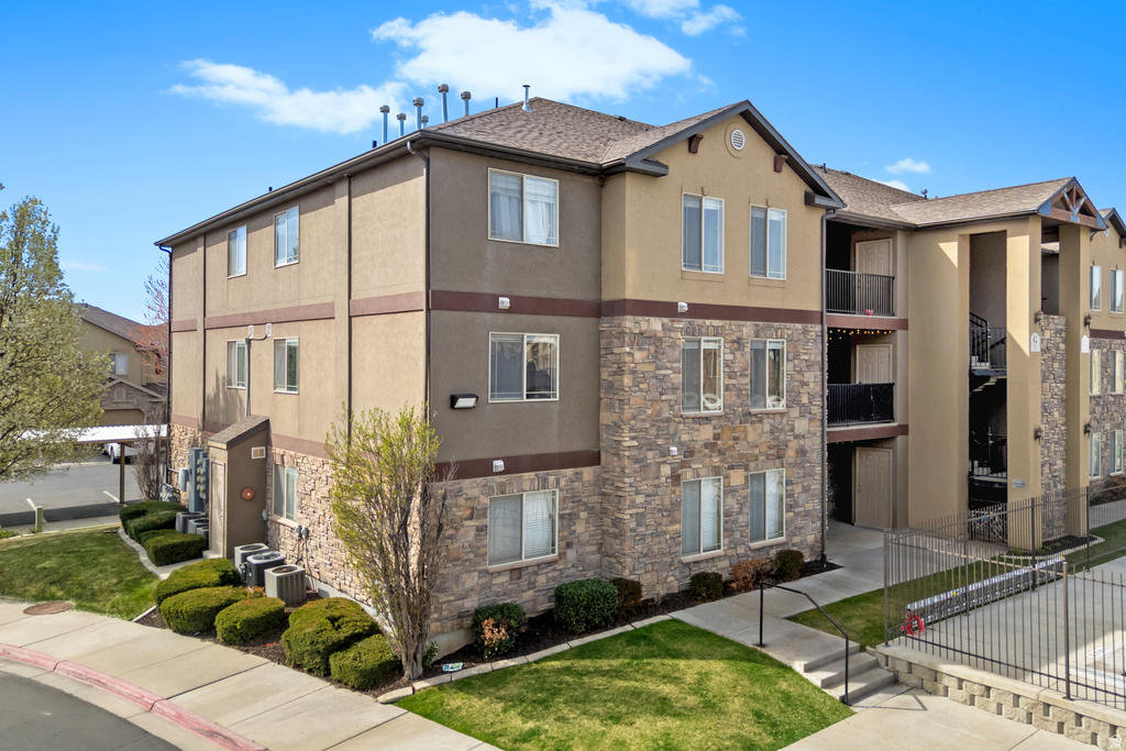 946 W 630 S #46 Pleasant Grove, UT 84062