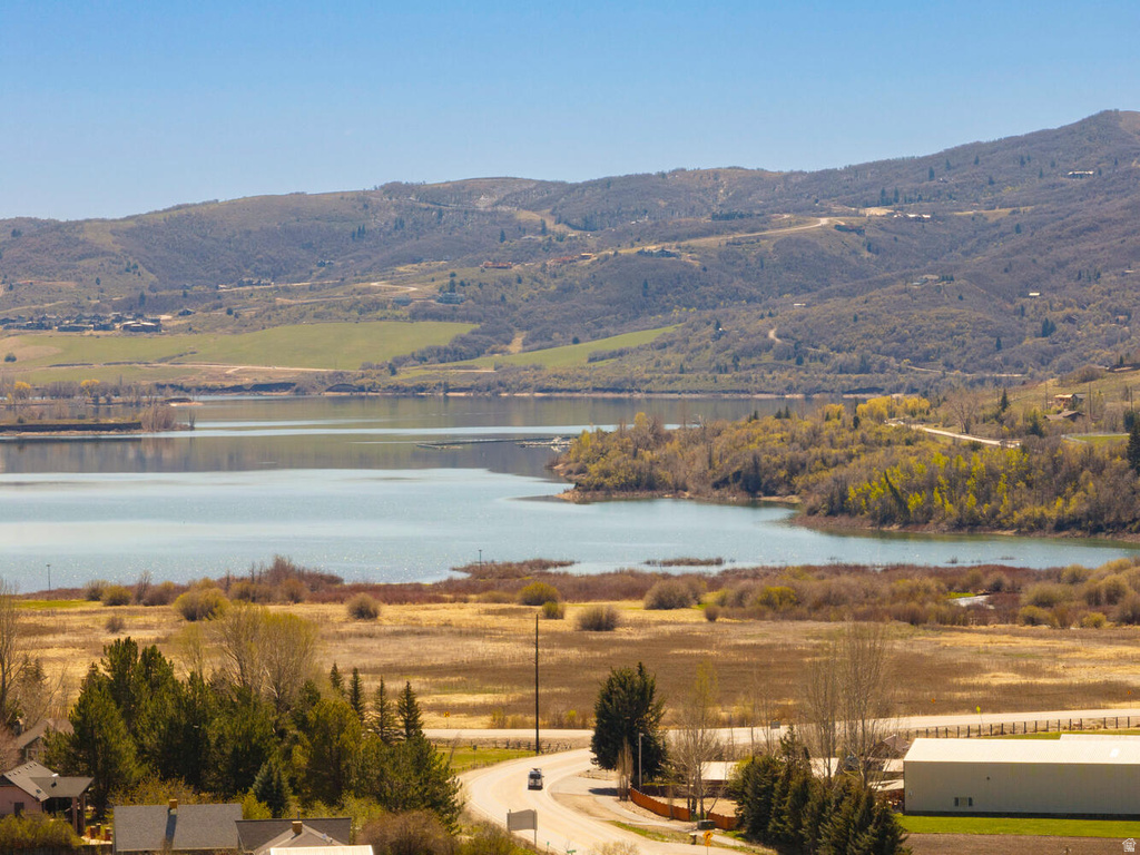 2412 N HIGHWAY 158 Eden, UT 84310