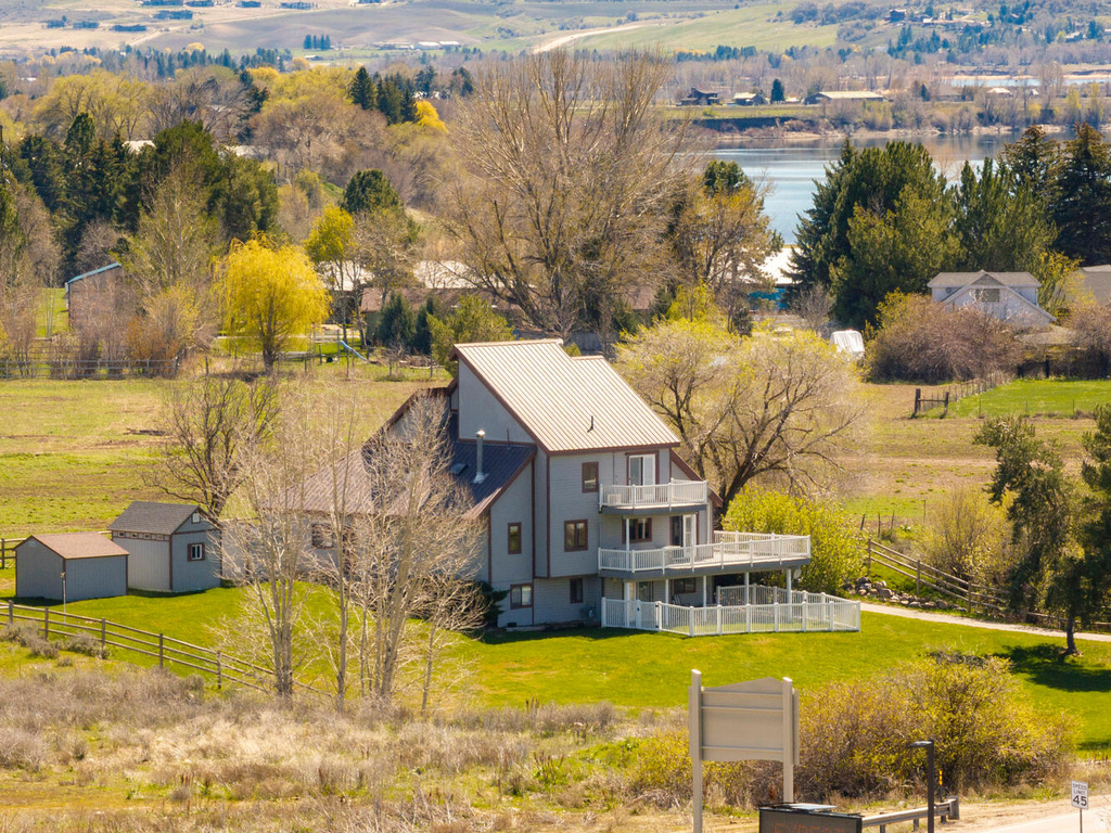 2412 N HIGHWAY 158 Eden, UT 84310