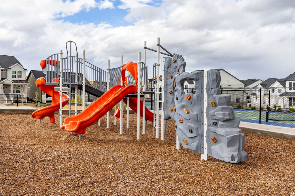 654 N BOSEMAN WAY Saratoga Springs, UT 84045