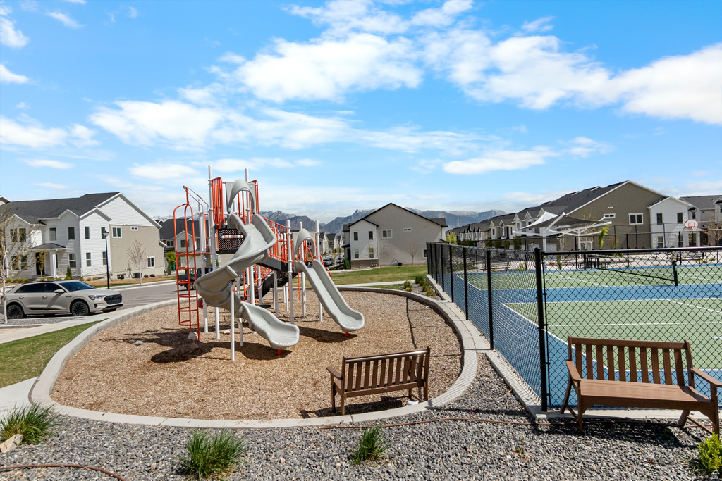 1964 N 4040 W Lehi, UT 84043