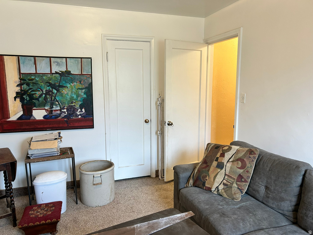 1195 S ORCHARD DR Bountiful, UT 84010