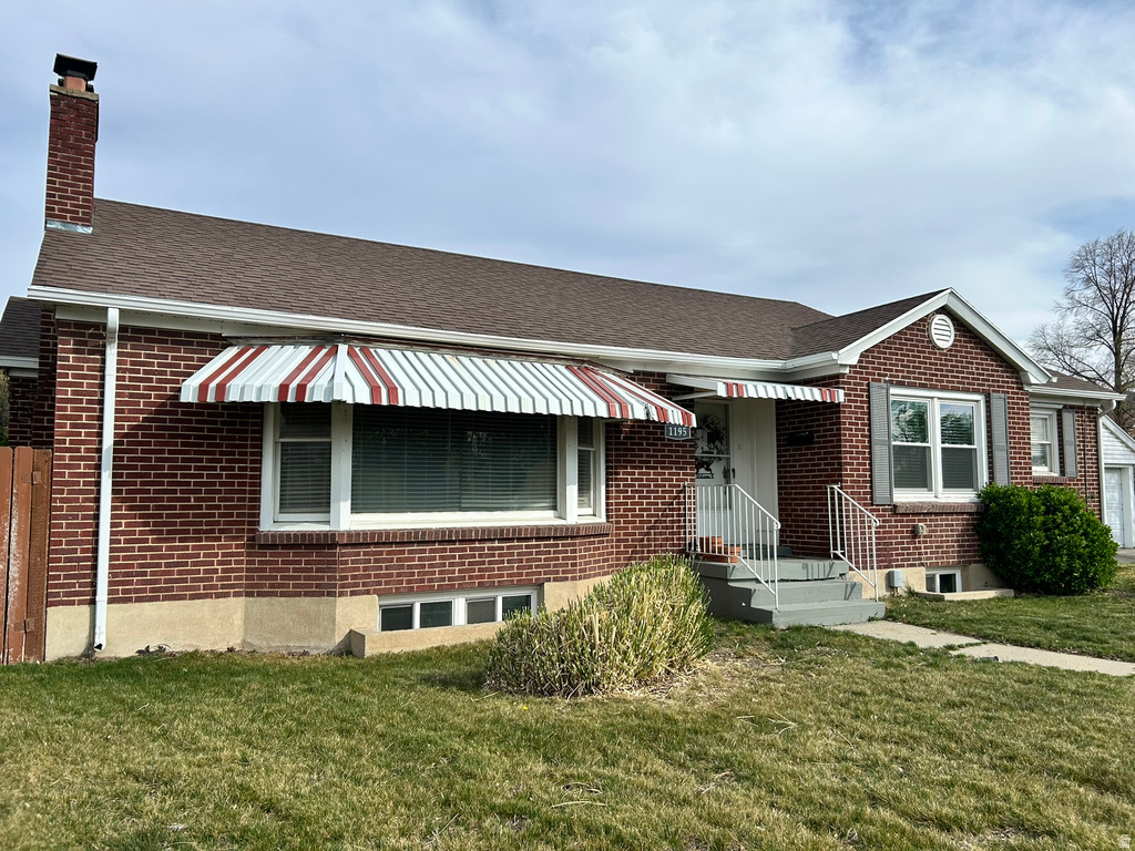 1195 S ORCHARD DR Bountiful, UT 84010