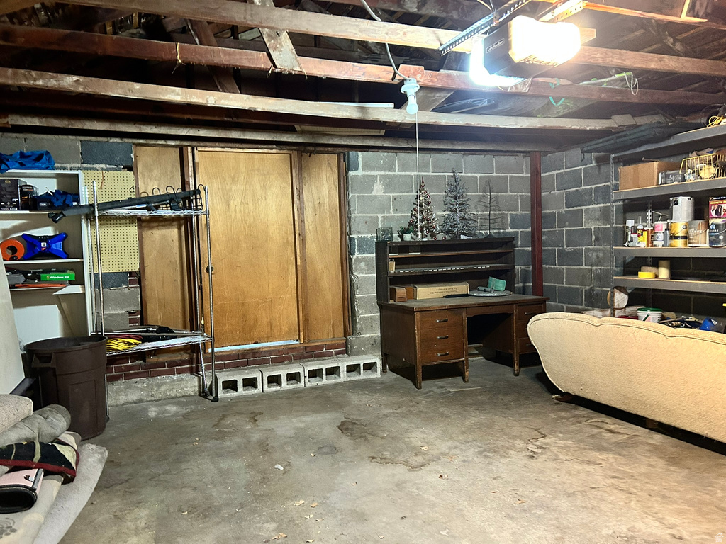 1195 S ORCHARD DR Bountiful, UT 84010