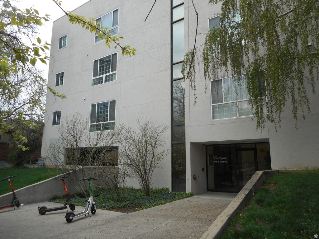 110 S 800 E #405 Salt Lake City, UT 84102