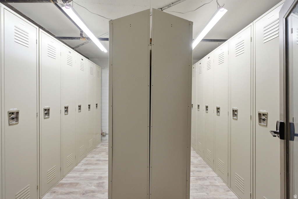 2000 PROSPECTOR AVE #102 Park City, UT 84060