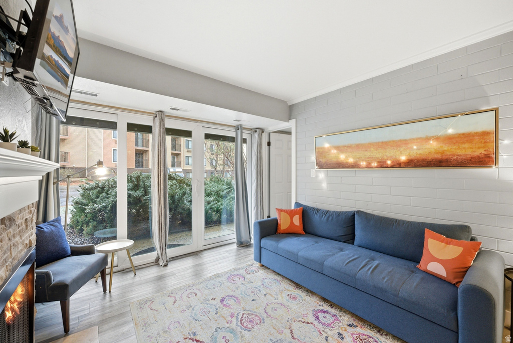 2000 PROSPECTOR AVE #102 Park City, UT 84060