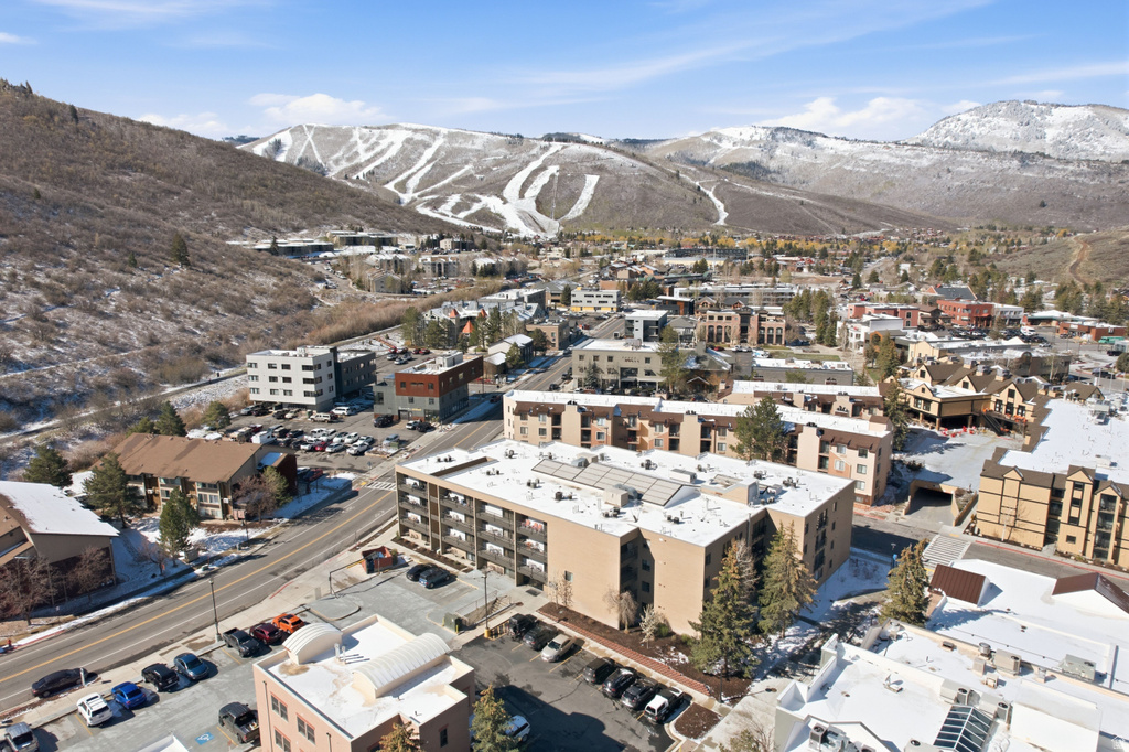 2000 PROSPECTOR AVE #102 Park City, UT 84060