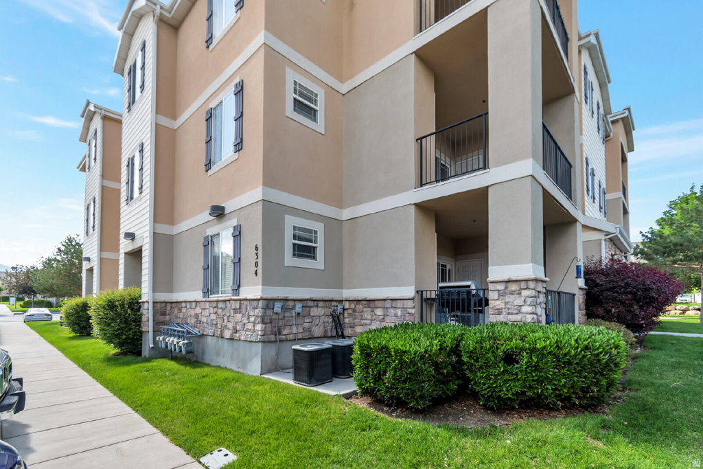 6304 W PASSENGER LN #5 West Jordan, UT 84081