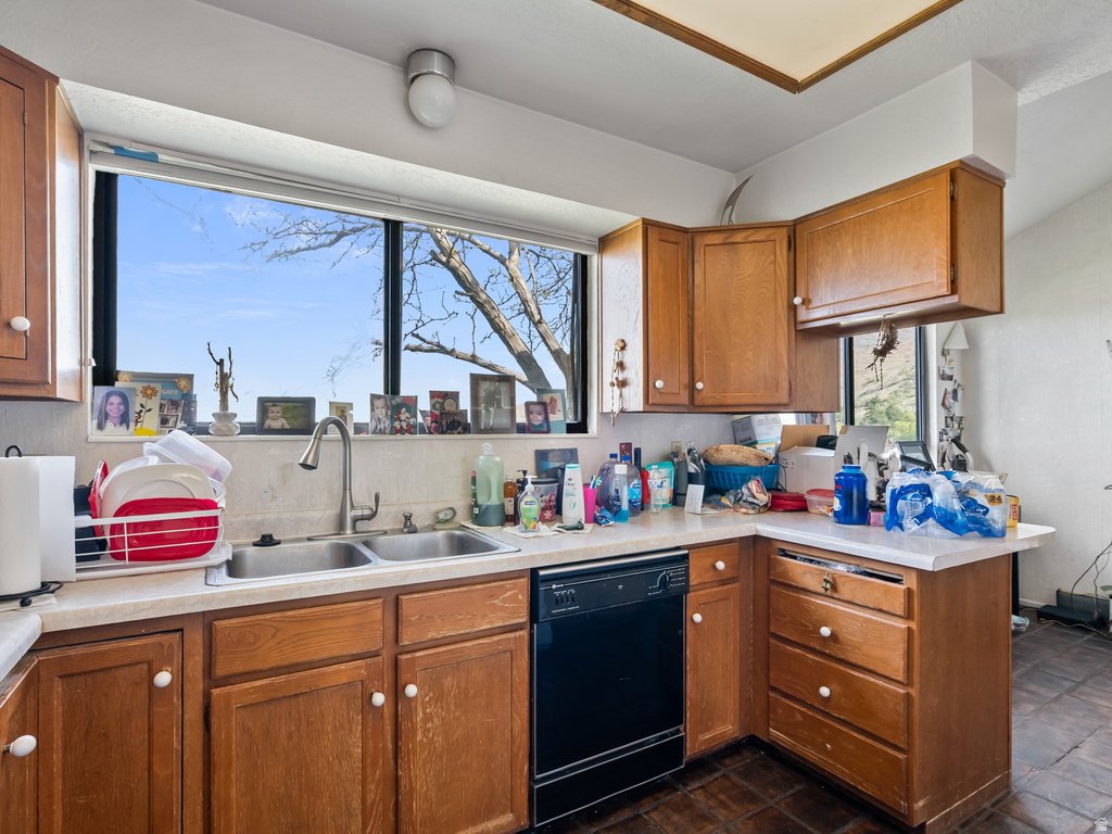3322 S MONTE VERDE DR Salt Lake City, UT 84109