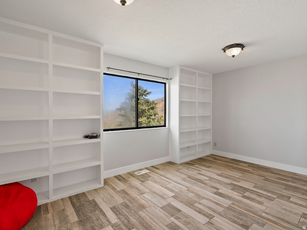 3322 S MONTE VERDE DR Salt Lake City, UT 84109