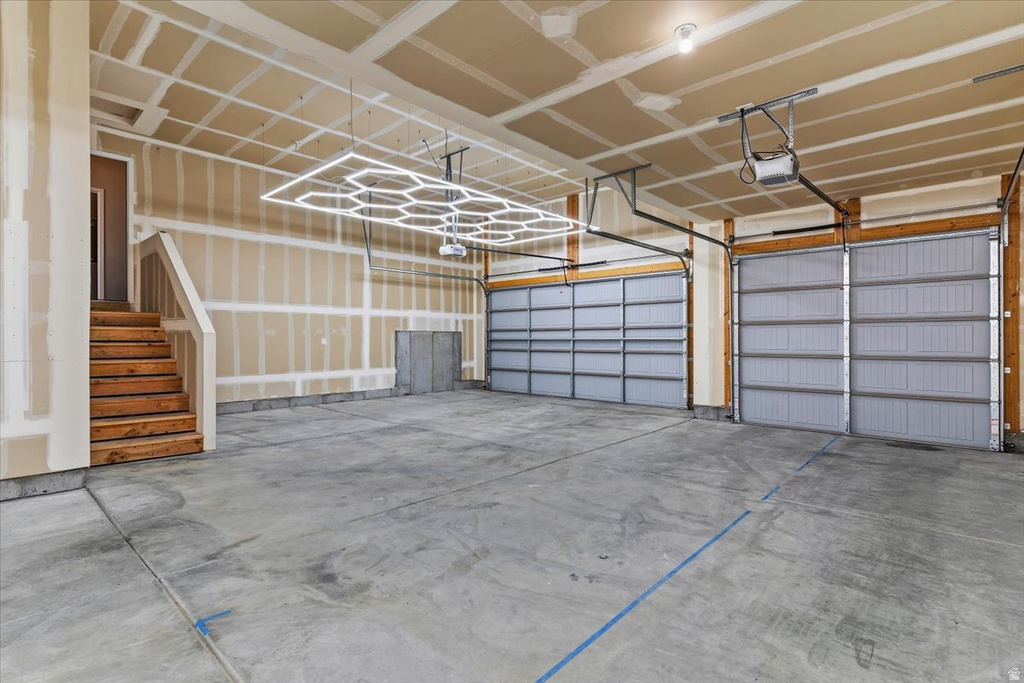 343 E 6725 S South Weber, UT 84405