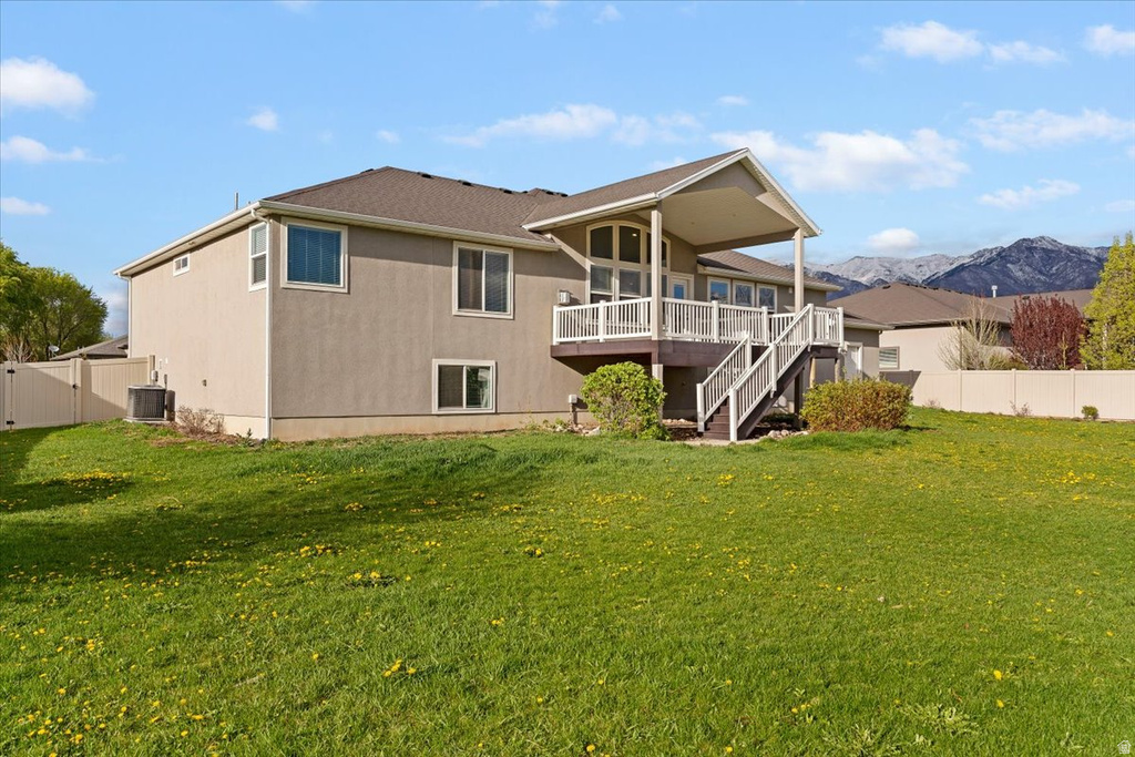 343 E 6725 S South Weber, UT 84405
