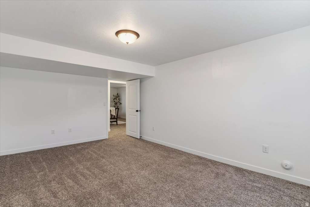 343 E 6725 S South Weber, UT 84405