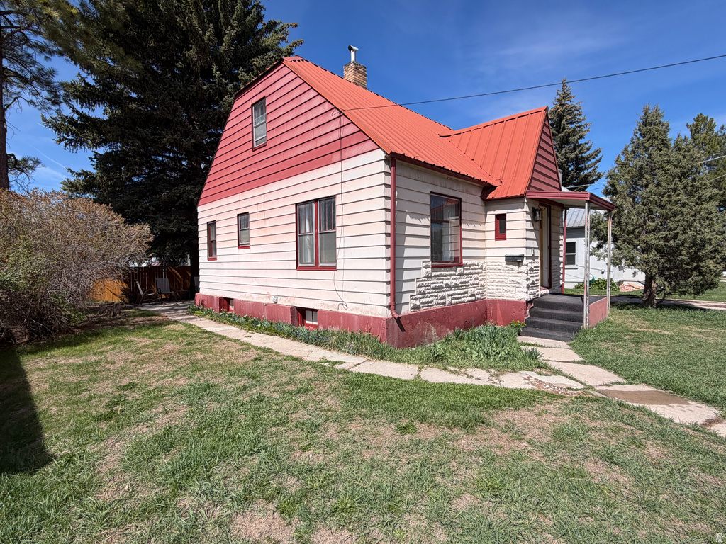 313 N 9TH ST Montpelier, ID 83254