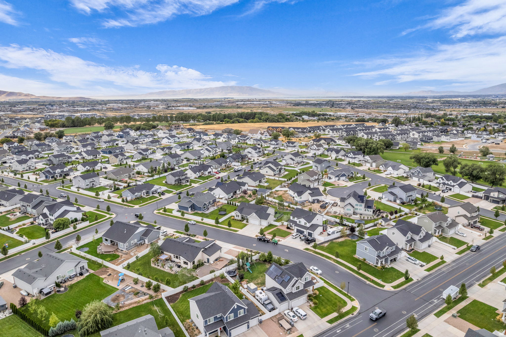 2454 W JACKSON ST Mapleton, UT 84664