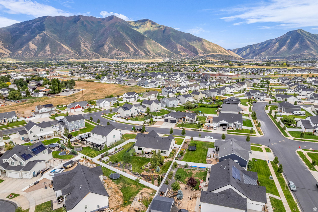 2454 W JACKSON ST Mapleton, UT 84664