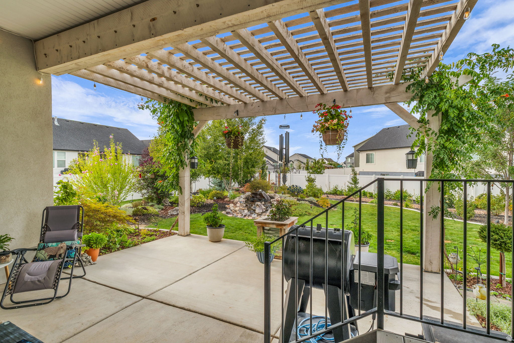 2454 W JACKSON ST Mapleton, UT 84664