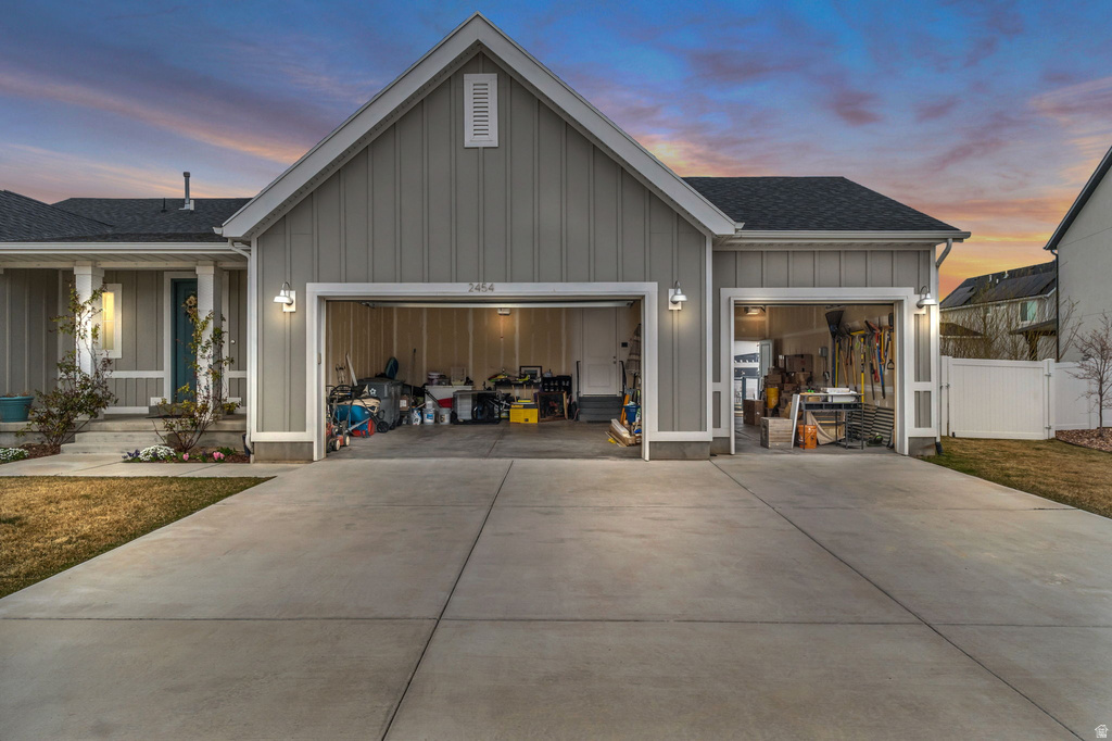 2454 W JACKSON ST Mapleton, UT 84664