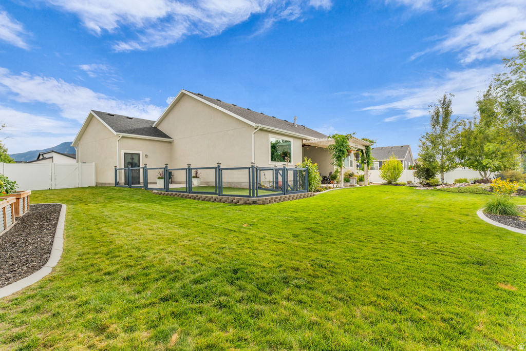 2454 W JACKSON ST Mapleton, UT 84664