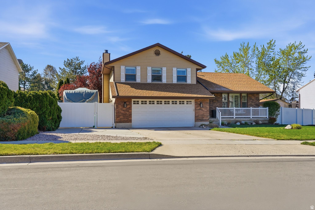 1624 E WOOD GLEN RD Sandy, UT 84092