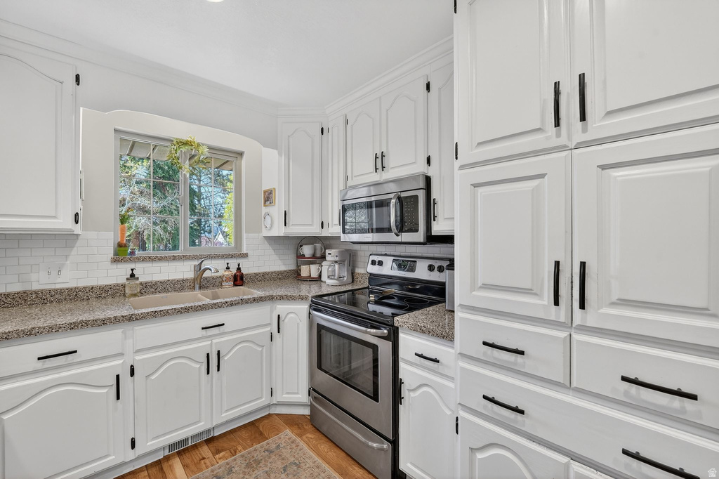 1624 E WOOD GLEN RD Sandy, UT 84092