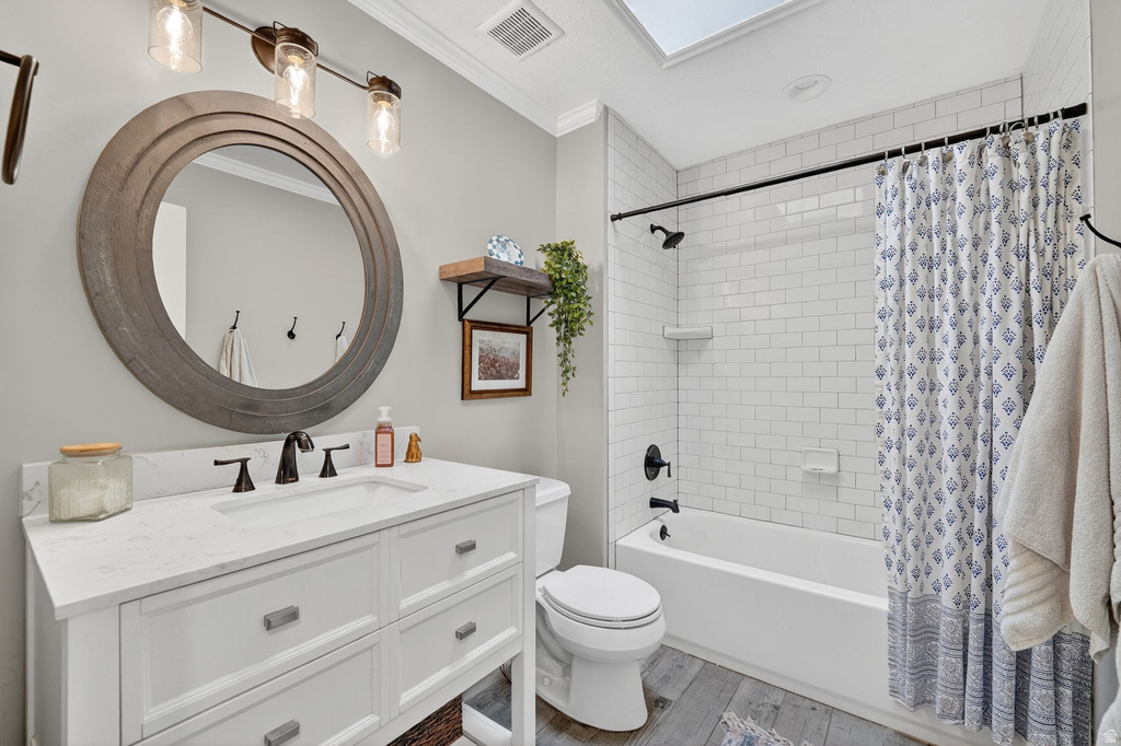 1624 E WOOD GLEN RD Sandy, UT 84092