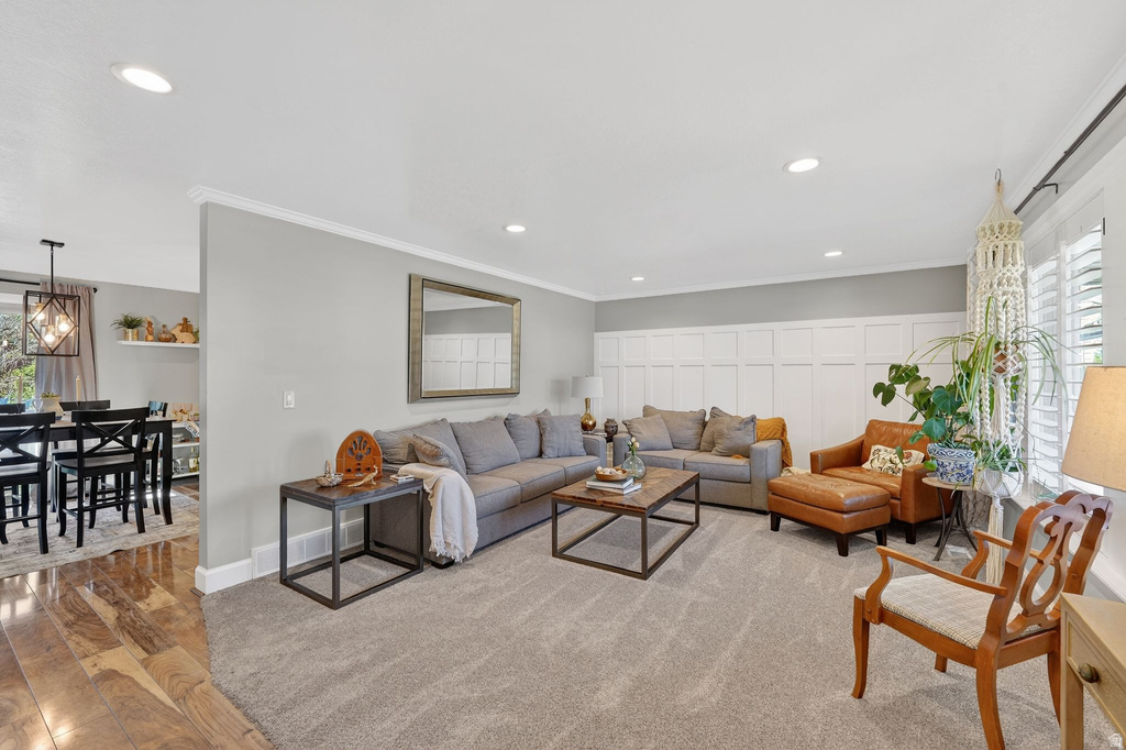 1624 E WOOD GLEN RD Sandy, UT 84092