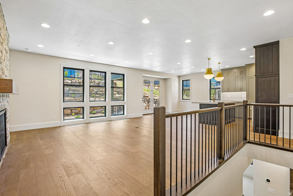 2797 PIPER WAY photo 2