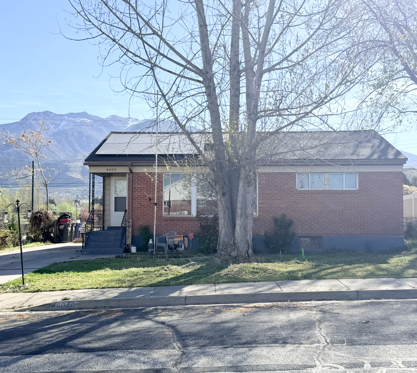 4404 S 375 E Ogden, UT 84405