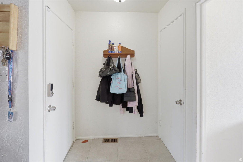 4404 S 375 E photo 5