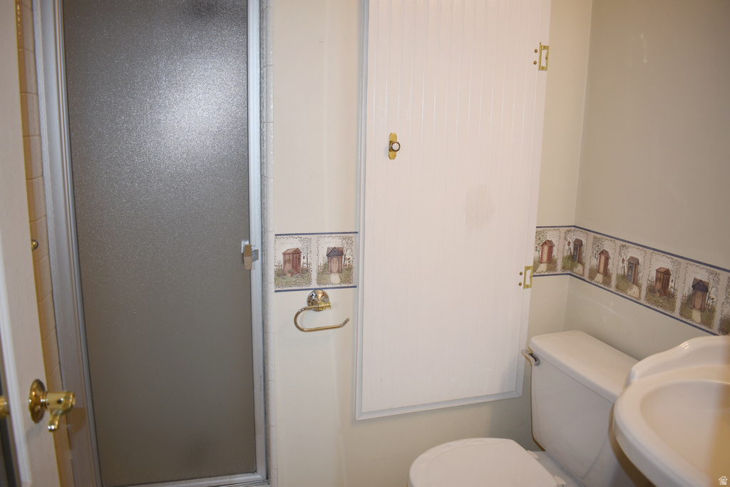 5316 S 2150 W Taylorsville, UT 84129