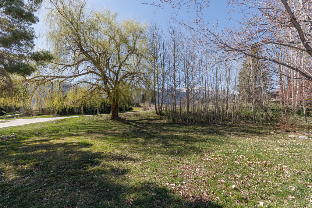4026 N 3775 E Eden, UT 84310