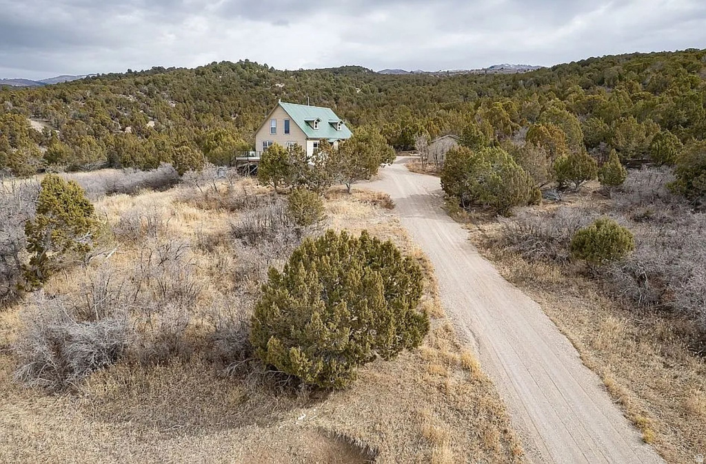 20030 N 12615 E Mt Pleasant, UT 84647