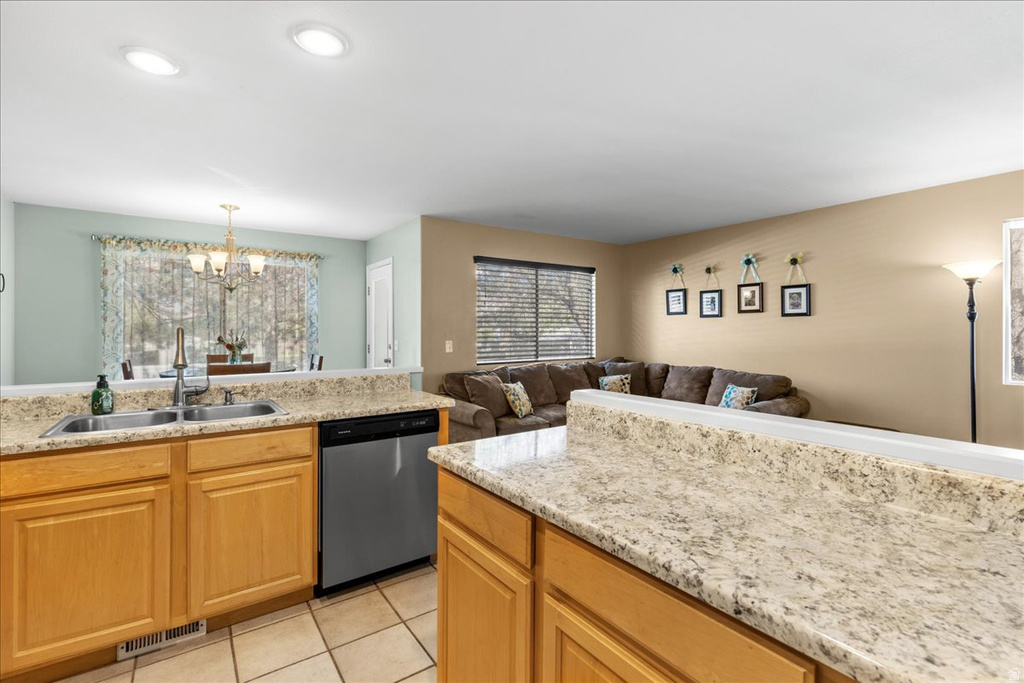 304 W DAWSON DR Tooele, UT 84074