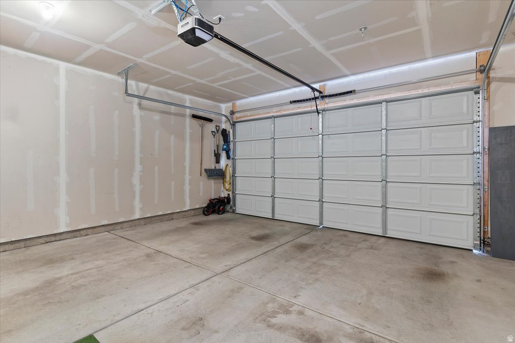 3317 W 3715 S West Haven, UT 84401