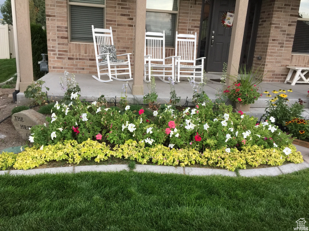 1853 W GRAYS PL Lehi, UT 84043