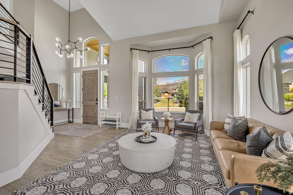 5843 W CENTURY HEIGHTS DR Highland, UT 84003