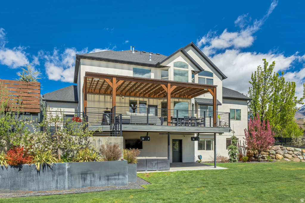 5843 W CENTURY HEIGHTS DR Highland, UT 84003