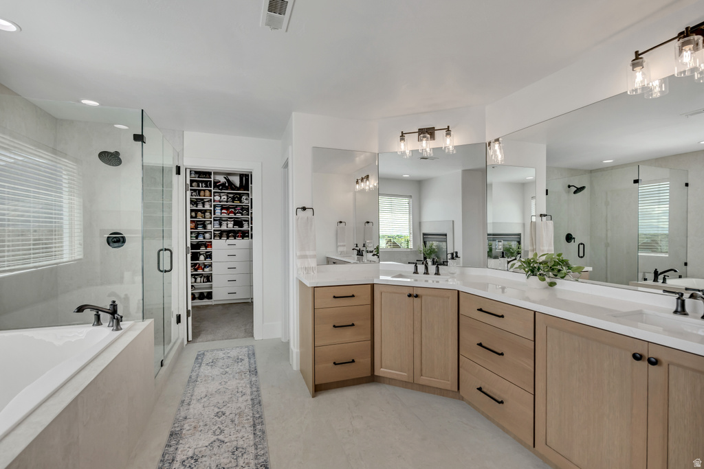 5843 W CENTURY HEIGHTS DR Highland, UT 84003