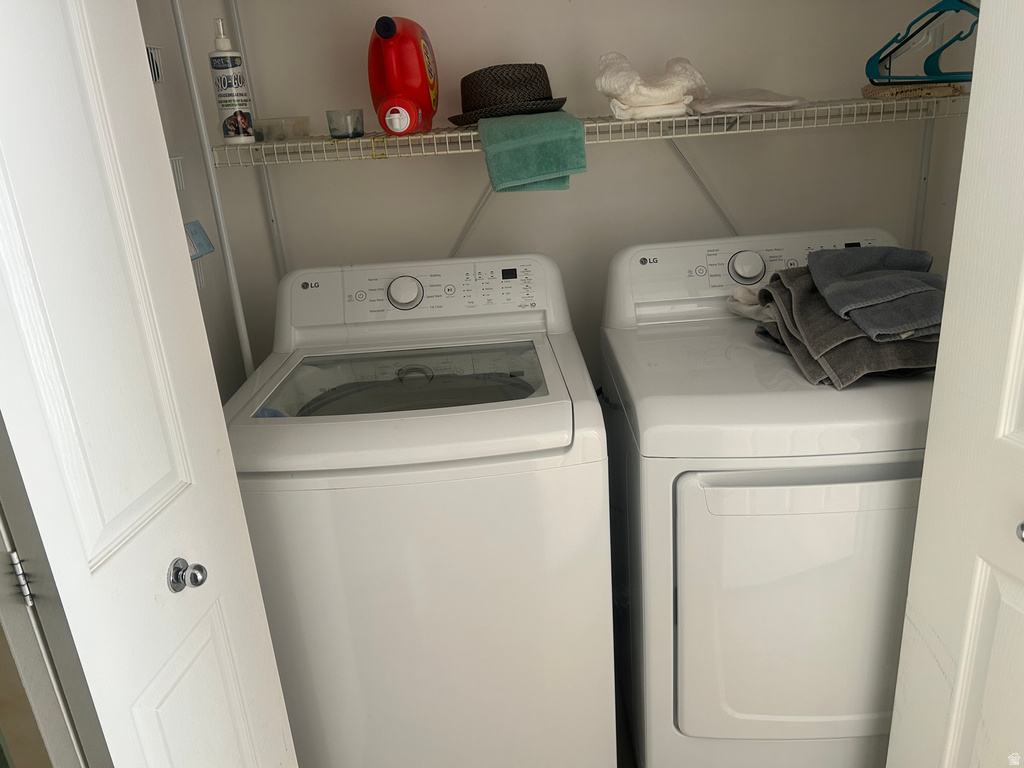 872 QUINN CT Ogden, UT 84404