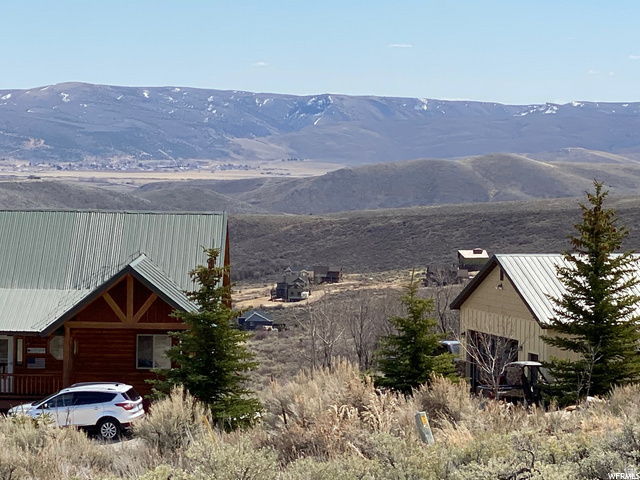 2965 S SUNSET CIR Garden City, UT 84028