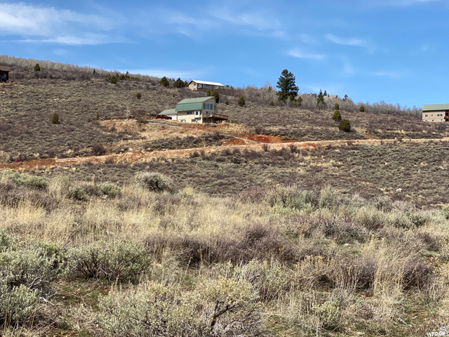 2965 S SUNSET CIR Garden City, UT 84028